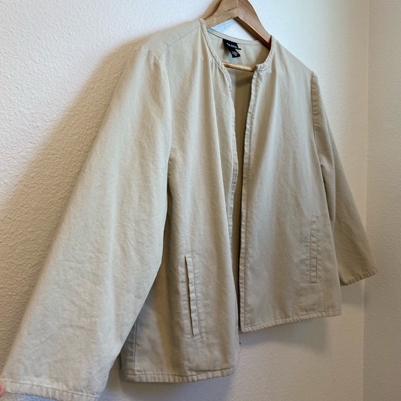 Eileen Fisher Zip Up Light Cream Jacket - Picture 2 of 10
